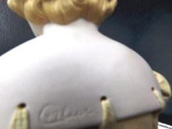 emma clear shoulder